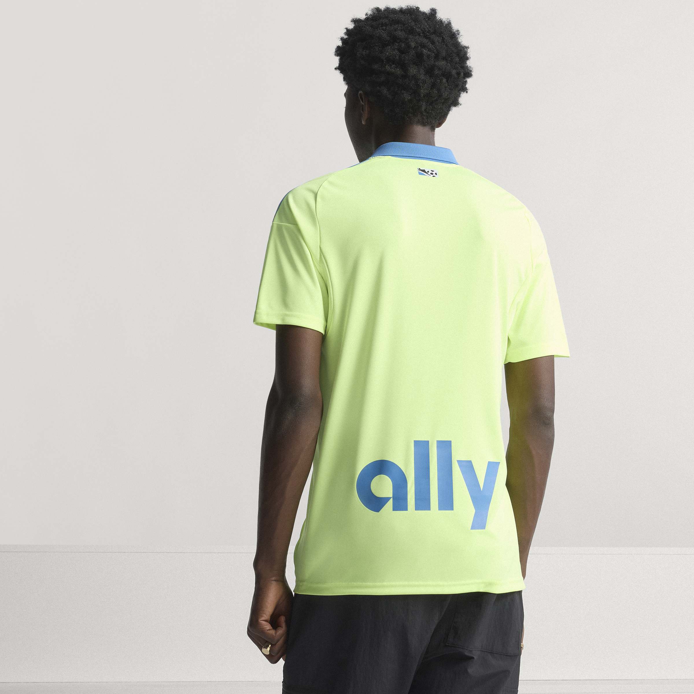 adidas Men's Charlotte FC Third Soccer Jersey 25/26 - Yellow - Best Buy Soccer